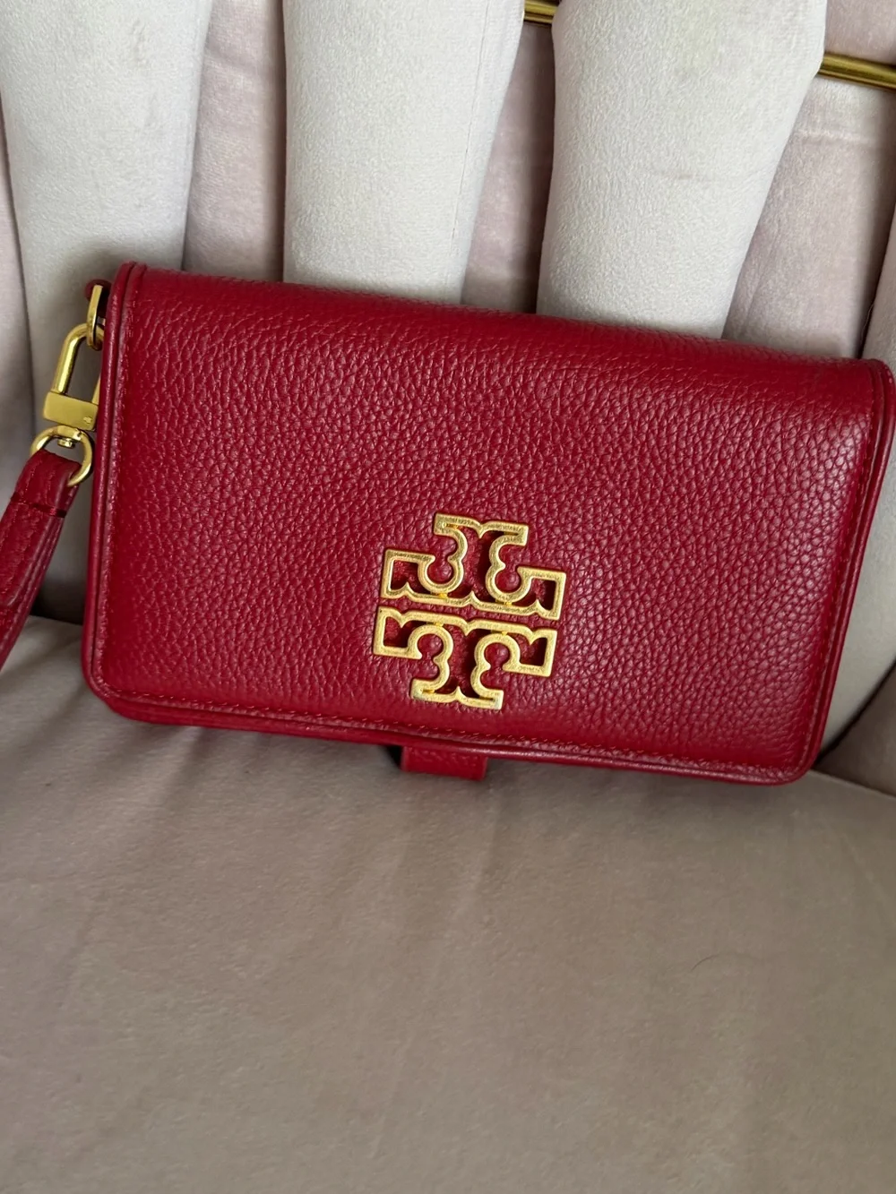 Tory Burch ❤️ Britten Red Leather Wallet